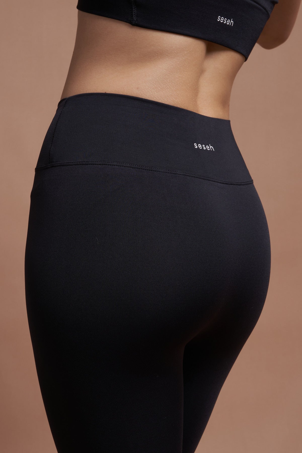 IVY Siyah Ön Büzgülü Seamless Scrunch Toparlayıcı Spor Tayt