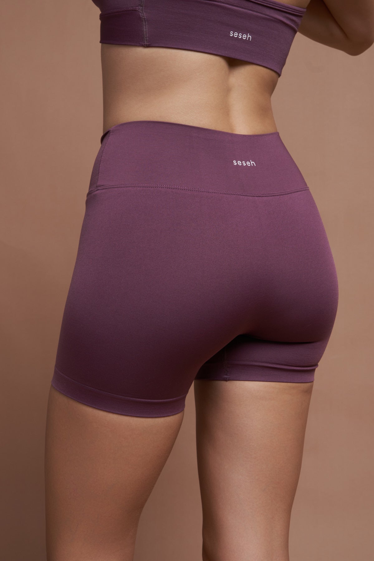 Alba Plum Koyu Mor Ön Büzgülü Seamless Toparlayıcı Spor Şort