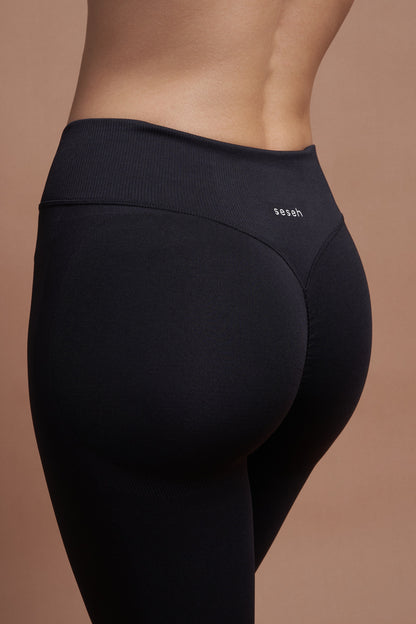 Terra Siyah Seamless Scrunch Toparlayıcı Spor Tayt