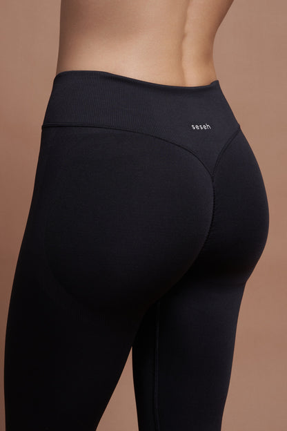 Terra Siyah Seamless Scrunch Toparlayıcı Spor Tayt