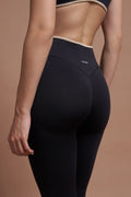 Sierra Siyah Çift Renk Seamless Scrunch Toparlayıcı Spor Tayt