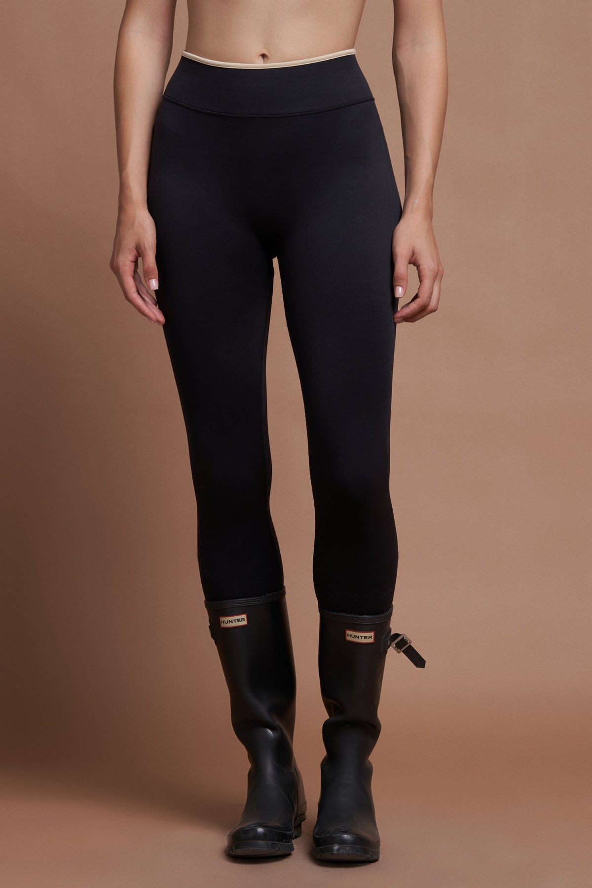 Sierra Siyah Çift Renk Seamless Scrunch Toparlayıcı Spor Tayt