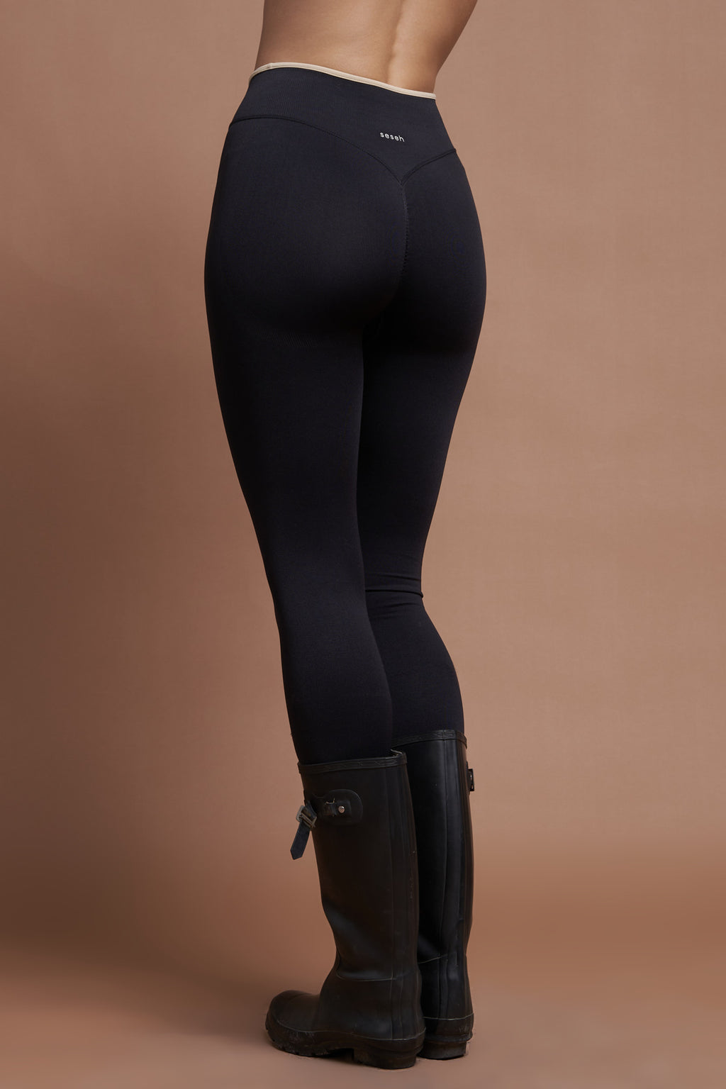 Sierra Siyah Çift Renk Seamless Scrunch Toparlayıcı Spor Tayt