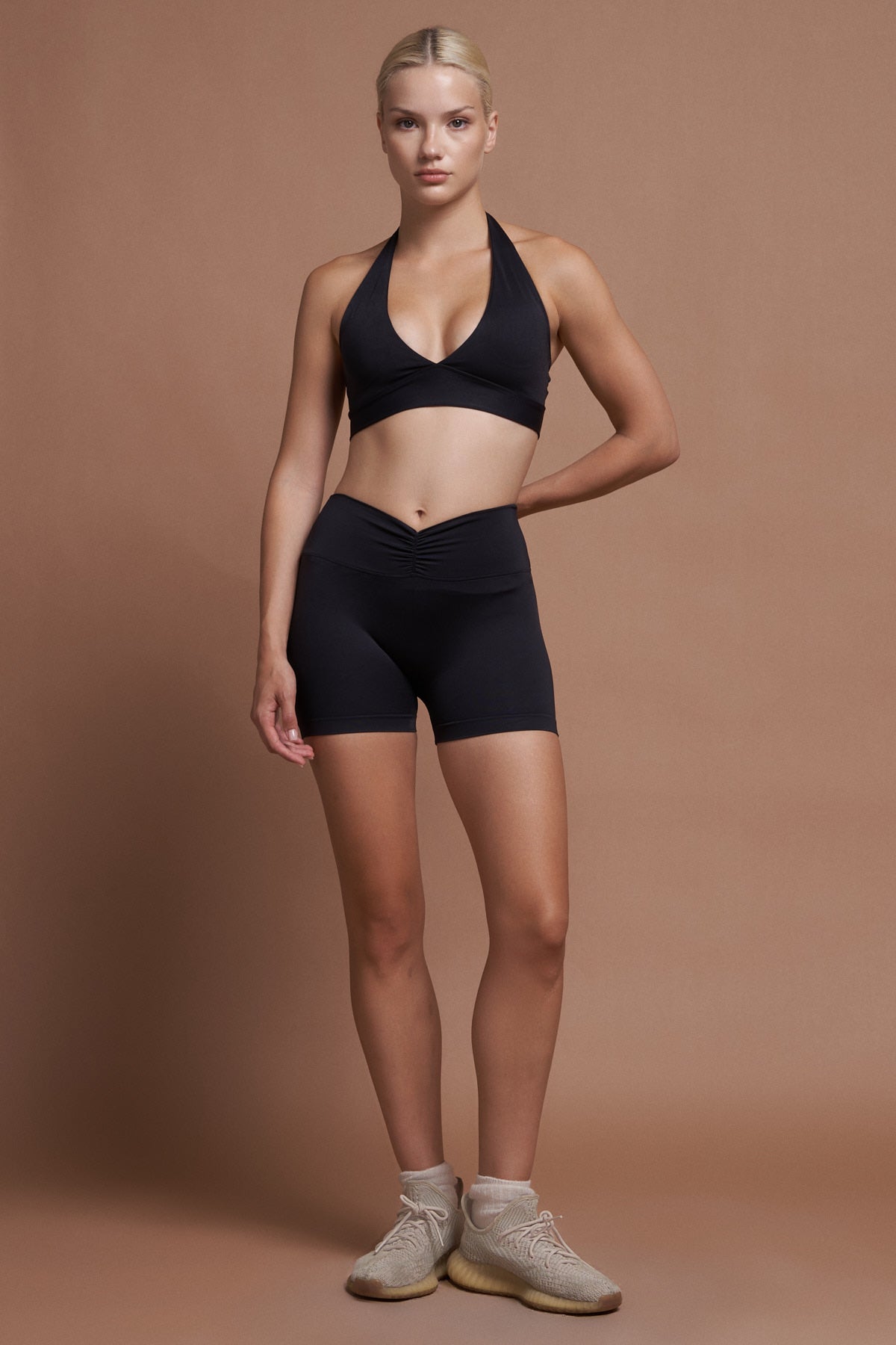 AMARA Siyah Seamless Spor Bra