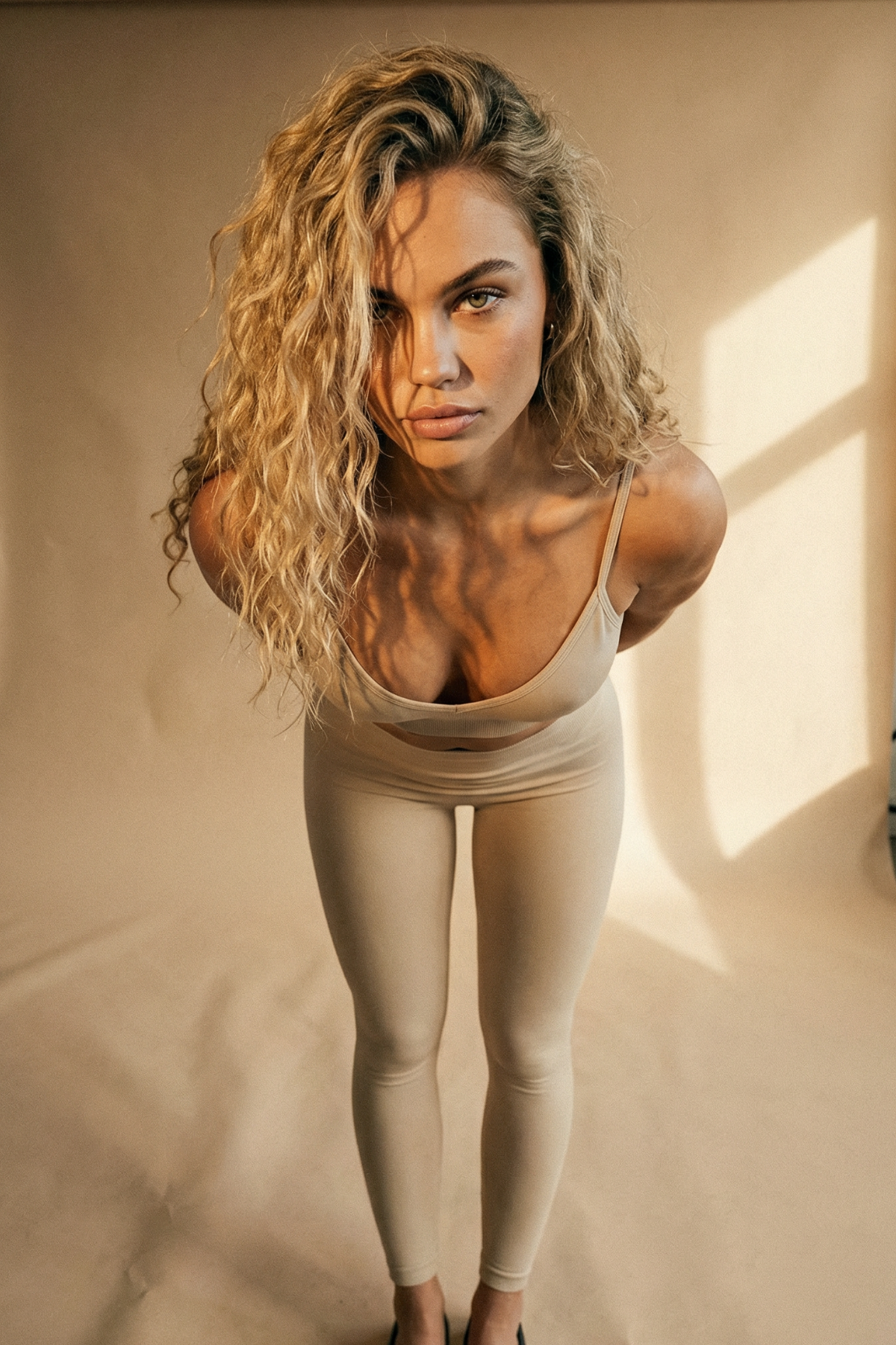 Eleve Bej Seamless Scrunch Toparlayıcı Spor Tayt