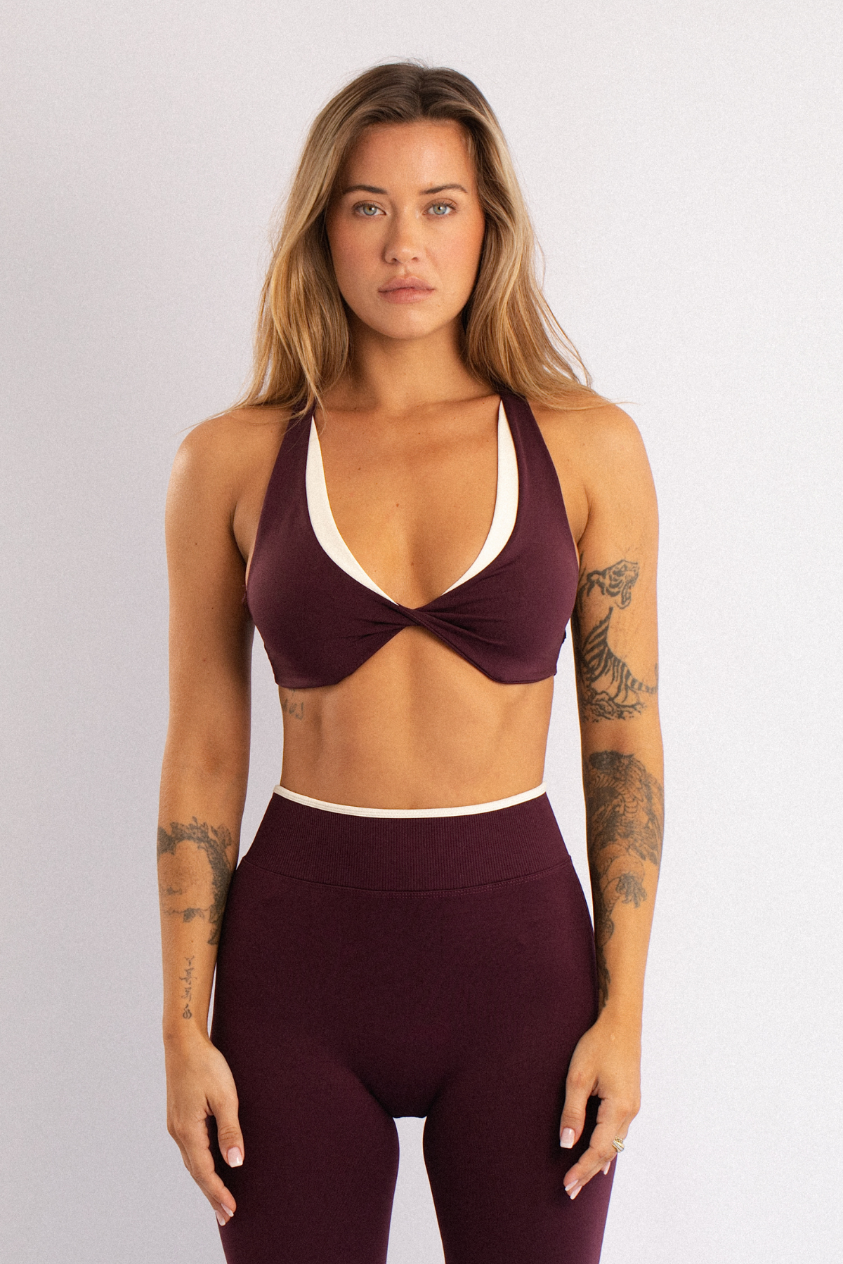 Seseh Kontrast Biyeli Bordo Twist Bra 