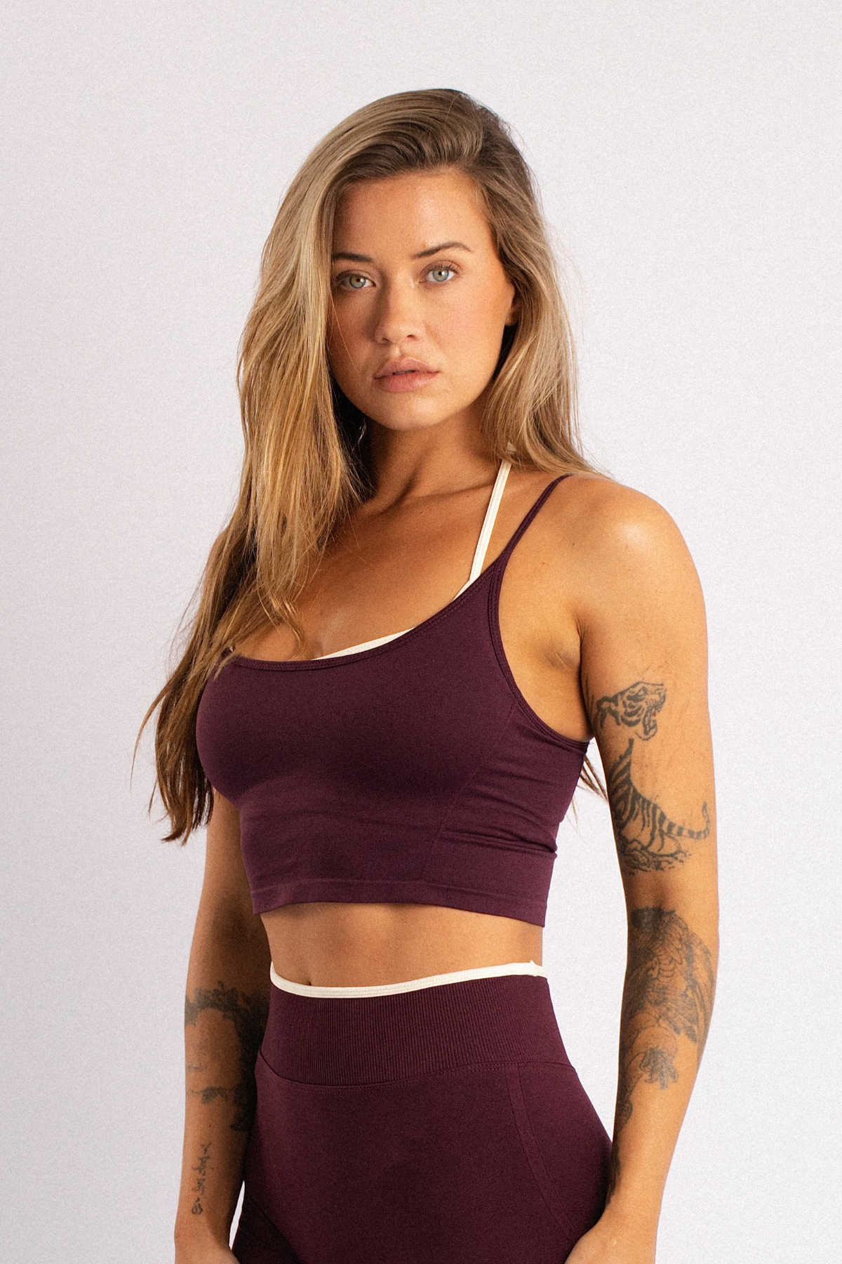 Seseh Katmanlı Crop Atlet Bordo
